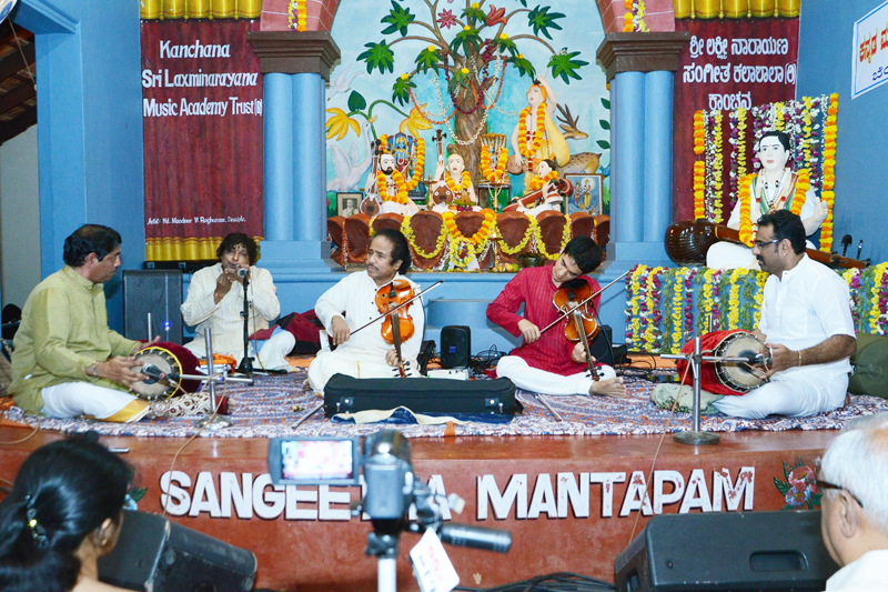 60th Year, Violin Duet- Padmabhushana Dr.L Subrahmaniam & Ambi Subrahmaniam, Double Mridangam - DSR Murthy & KU Jayachandra Rao, Morsing-Ghantasala Sathya Sai
