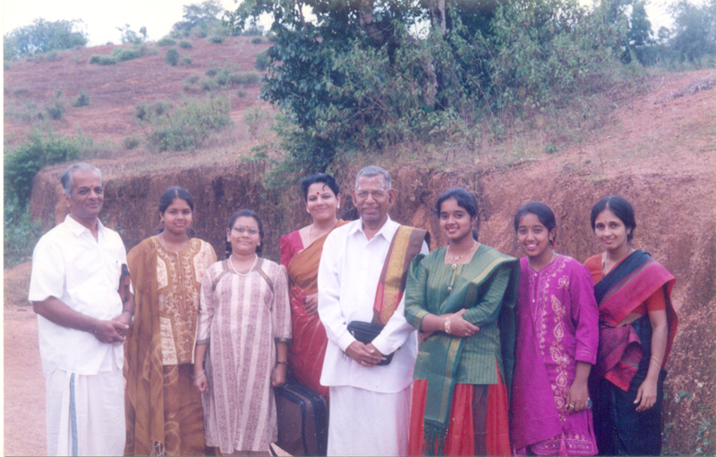 During Spicmacay Concert at Kanchana, Violin Legend MS Gopalakrishnan & his daughter Narmada with Kanchana Family